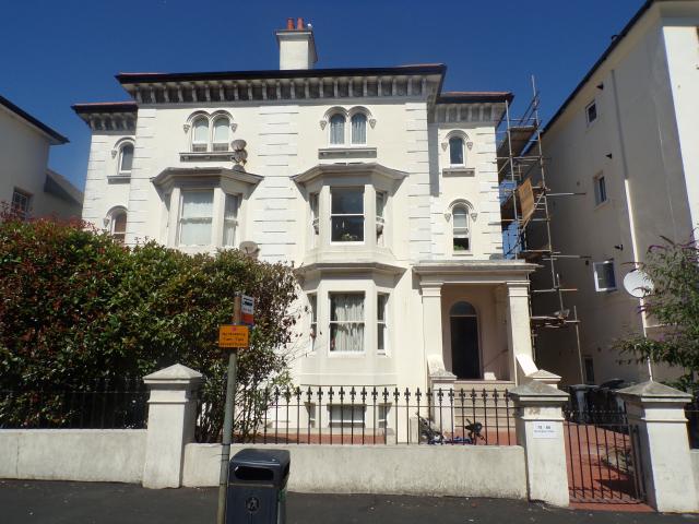 Apartment for rent in Roselands, Eastbourne