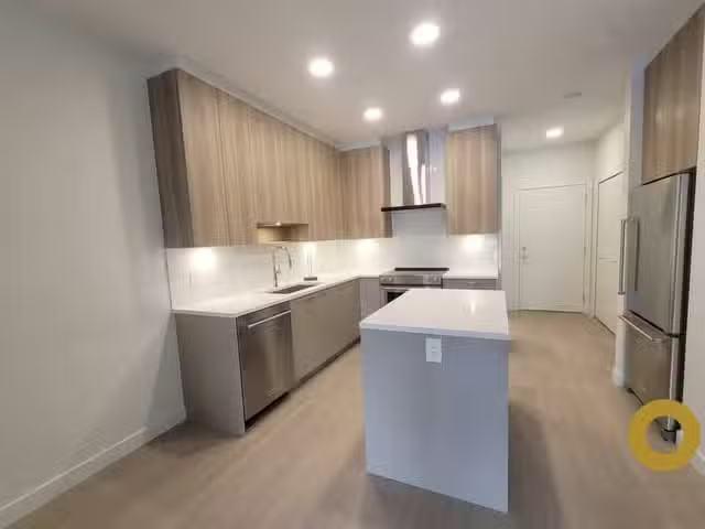 Apartment for rent in Burnaby, British Columbia