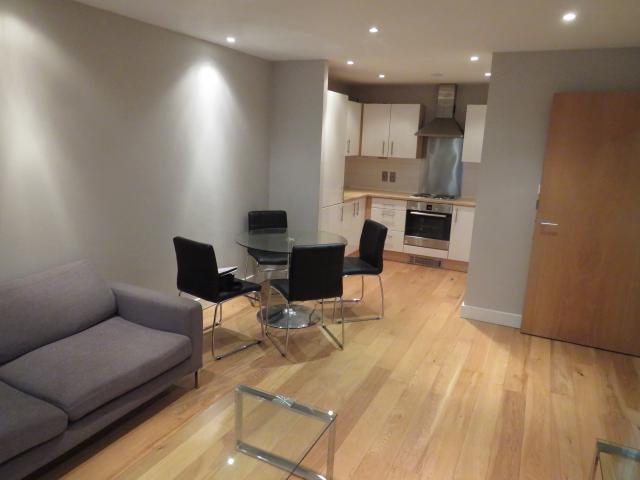 Apartment for rent in Falcon Lodge, Wales