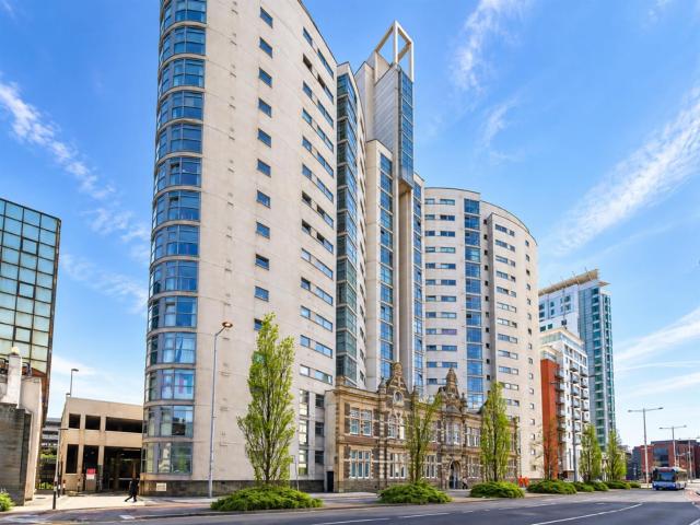 Apartment for rent in Brewery Quarter, Cardiff