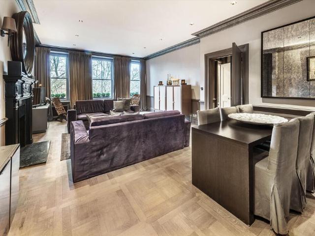 Apartment for rent in Belgravia, Greater London