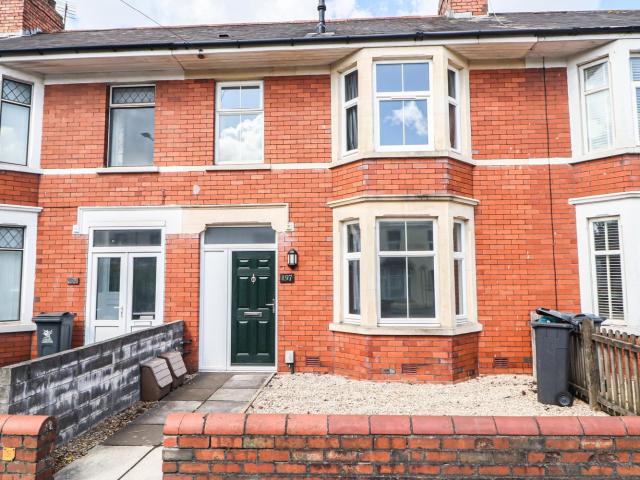 Apartment for rent in Falcon Lodge, Wales