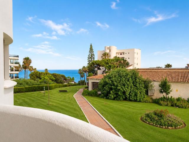Apartamento en alquiler en Urbanización Sitio de Calahonda, Costa del Sol Occidental