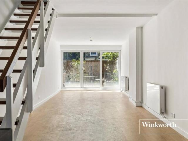 Apartment for rent in Camberwell, Greater London