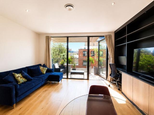 Apartment for rent in Camberwell, Greater London