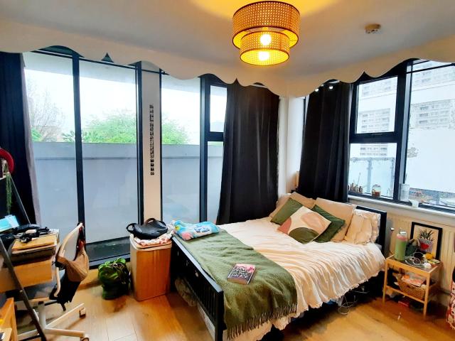 Apartment for rent in Queen's Park, Greater London