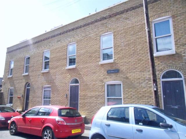 Apartment for rent in East Cliff, Acol
