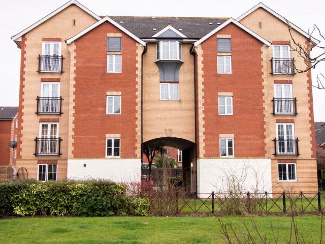 Apartment for rent in Cardiff International Sports Village, Falcon Lodge