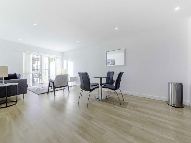 Apartment for rent in Colindale, Greater London