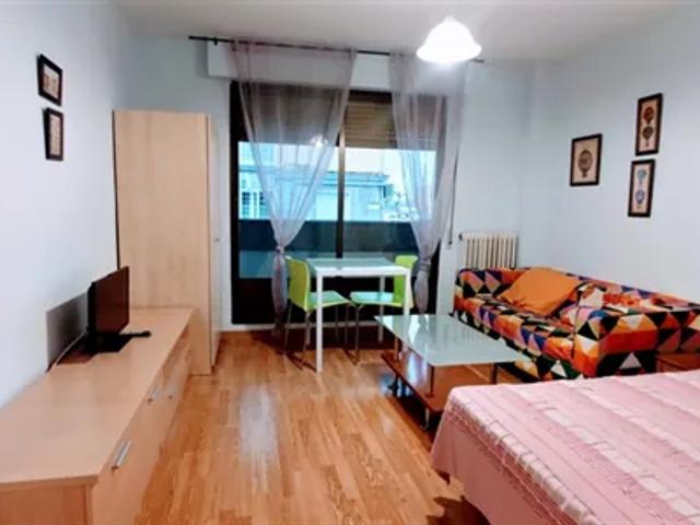 Apartamento en alquiler en Valdefresno, Castilla y León