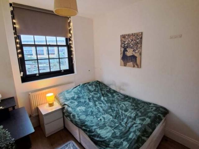 Room for rent in Bromley-by-Bow, Poplar Grove