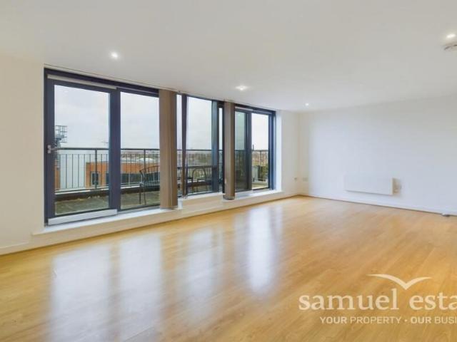 Apartment for rent in London Borough of Merton, Collier's Wood