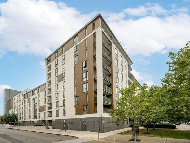Apartment for rent in Colindale, Greater London