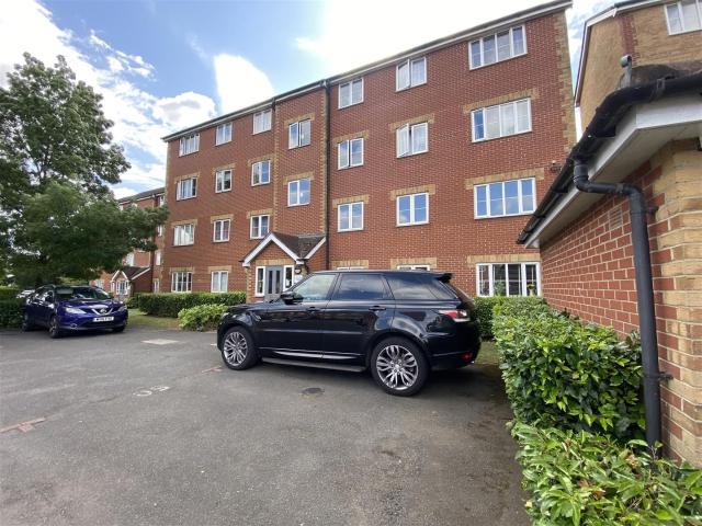 Apartment for rent in Broxbourne, Hertfordshire