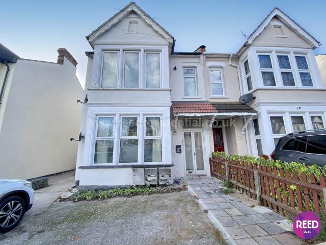Apartment for rent in Kursaal Estate, Alton Barnes