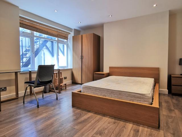 Apartment for rent in Covent Garden, Victoria
