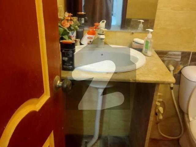 Apartment for rent in Clifton, North Waziristan