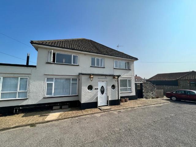 Apartment for rent in Bacton, Comers