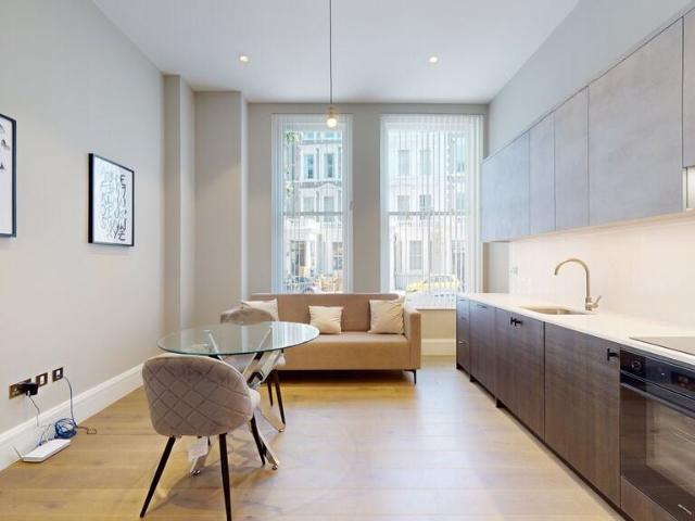 Apartment for rent in South Kensington, Greater London