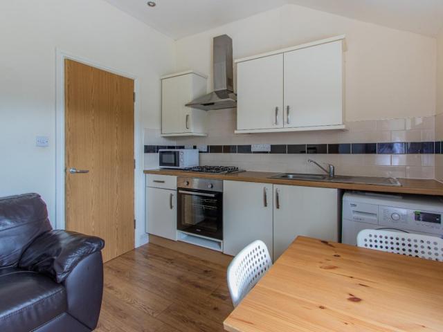 Apartment for rent in Maindy, Cardiff