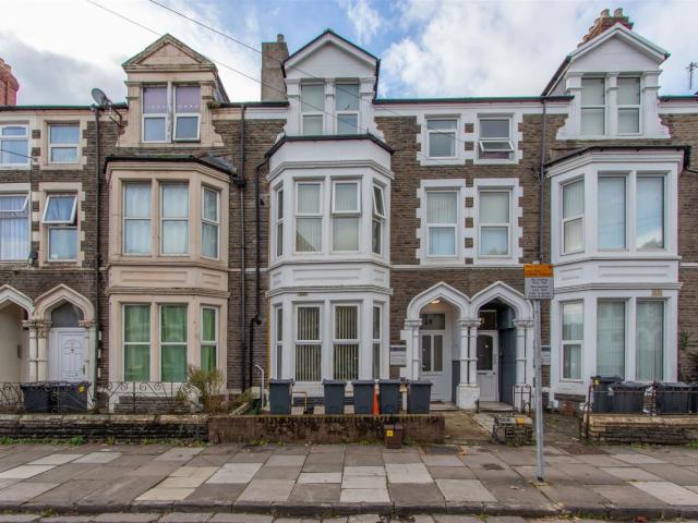 Apartment for rent in Maindy, Cardiff