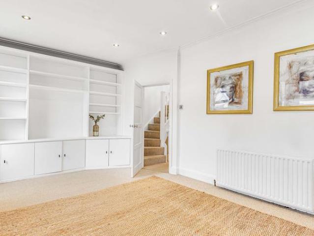 Apartment for rent in Hammersmith, Greater London
