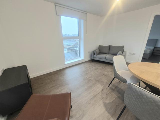 Apartment for rent in Woolshops, Calderdale