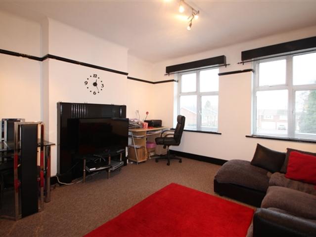 Apartment for rent in London Borough of Croydon, Sanderstead