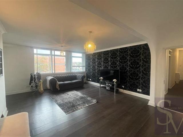 Apartment for rent in Loughton, Epping Forest