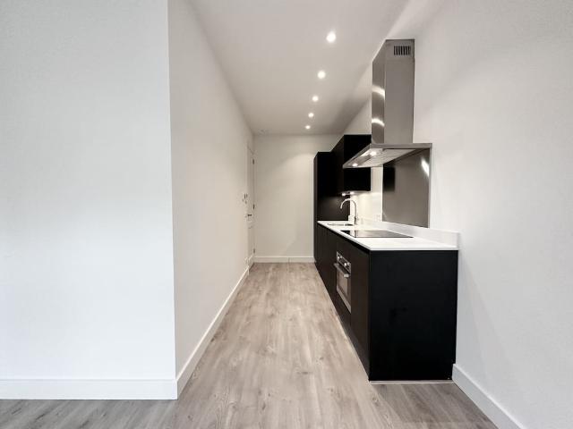 Appartement te huur in Zuid, Amsterdam