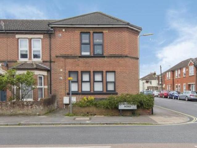Apartment for rent in Eastleigh, Helford