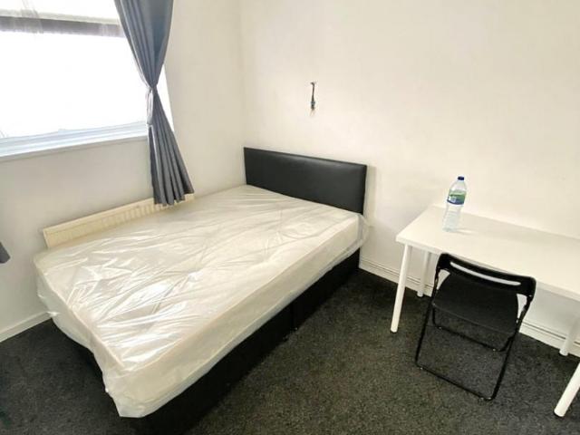 Apartment for rent in Bromley-by-Bow, Poplar Grove