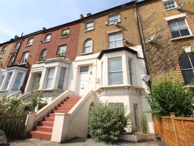 Apartment for rent in London Borough of Lewisham, Forest Hill