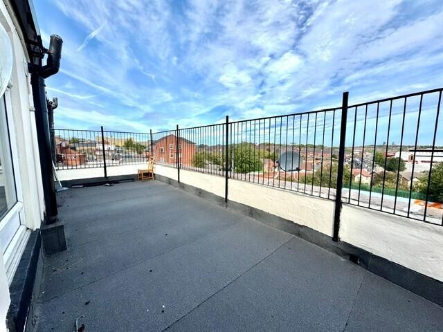Apartment for rent in Oakwell, Barnsley