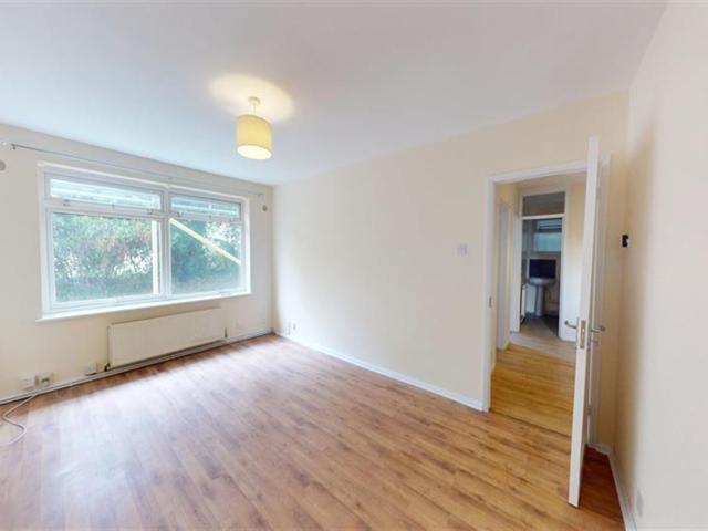 Apartment for rent in South Woodford, Greater London