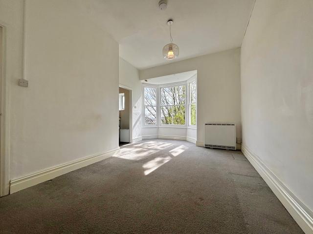 Apartment for rent in Spike Island, Bristol