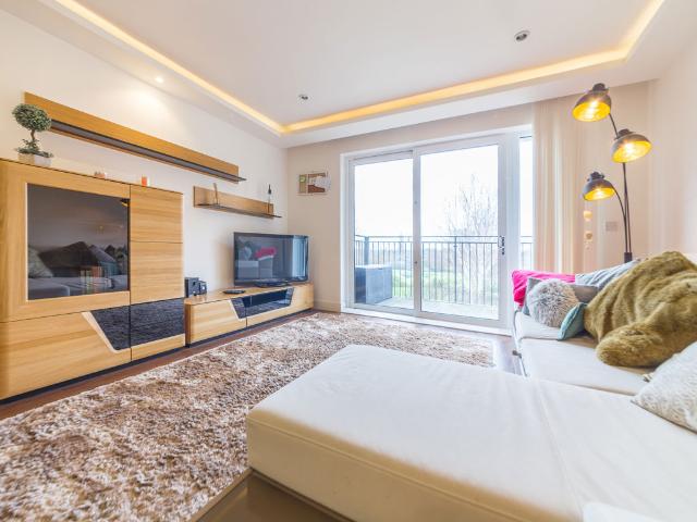 Apartment for rent in Horn Park, Greater London
