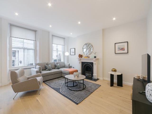 Apartment for rent in Covent Garden, Greater London