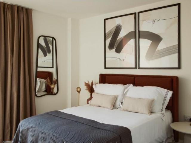 Apartment for rent in Falcon Lodge, Wales
