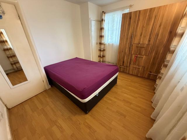 Apartment for rent in Winchmore Hill, Greater London