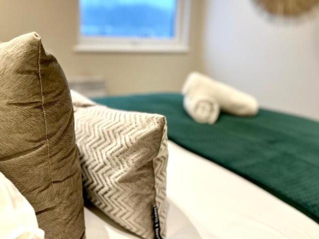Apartment for rent in Cardiff International Sports Village, Falcon Lodge