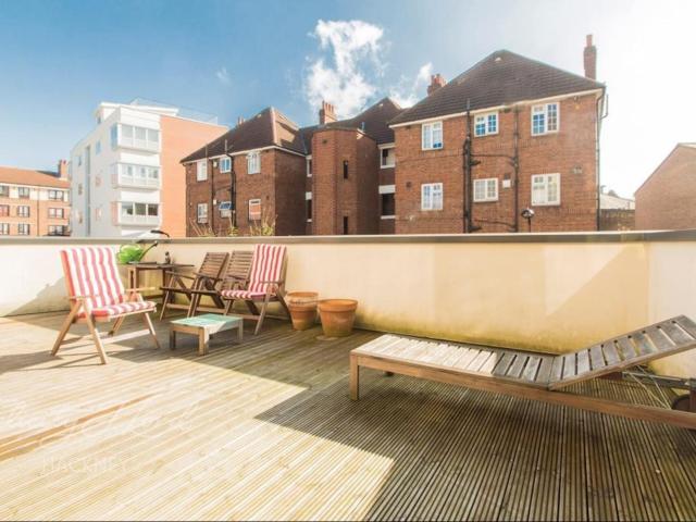 Apartment for rent in Shacklewell, Greater London