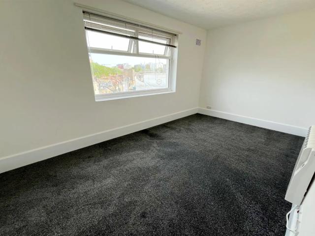 Apartment for rent in West Cliff, Bournemouth