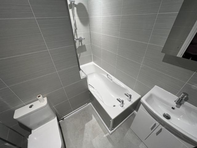 Apartment for rent in Plasnewydd, Falcon Lodge