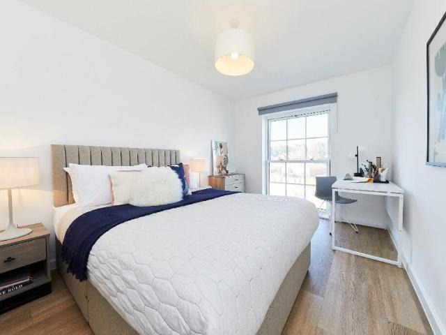 Apartment for rent in Fole, Surrey