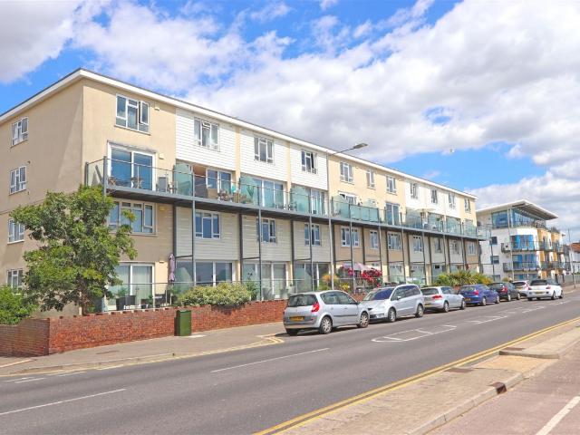 Apartment for rent in Kursaal Estate, Alton Barnes