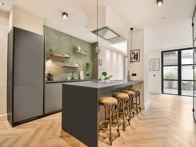 Appartement te huur in Oost, Amsterdam