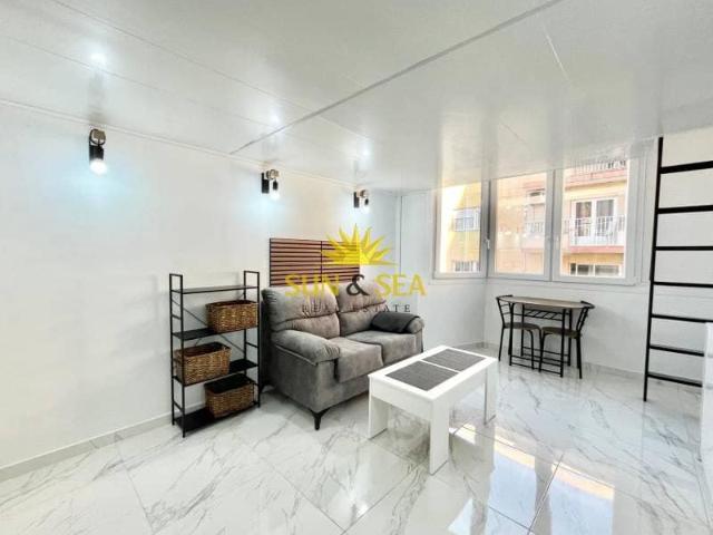 Apartamento en alquiler en Cabo Cervera-Playa la Mata, Torrevieja