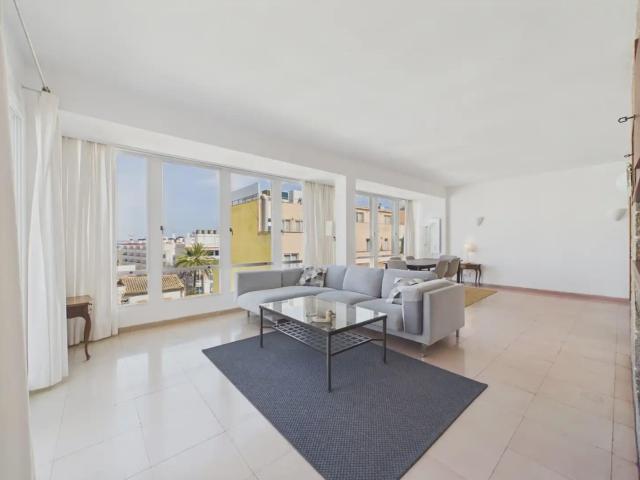 Apartamento en alquiler en El Terreno, Palma