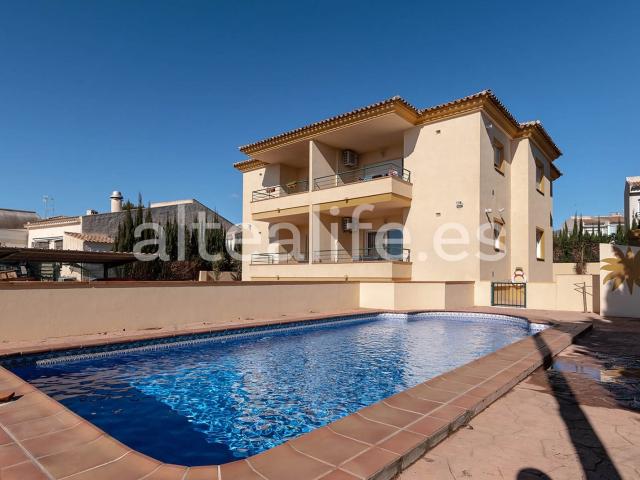 Casa en alquiler en la Marina Baixa, Valencia